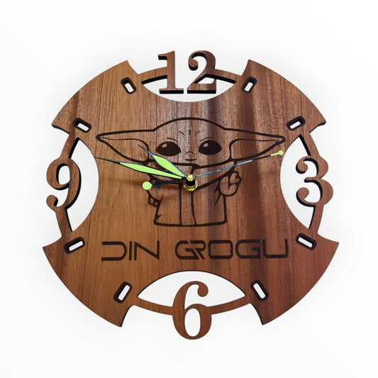 Reloj de madera DG-2013